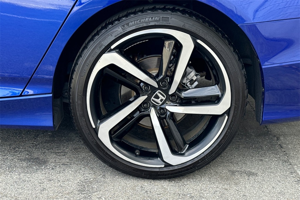 2022 Honda Accord Hybrid Sport photo 6