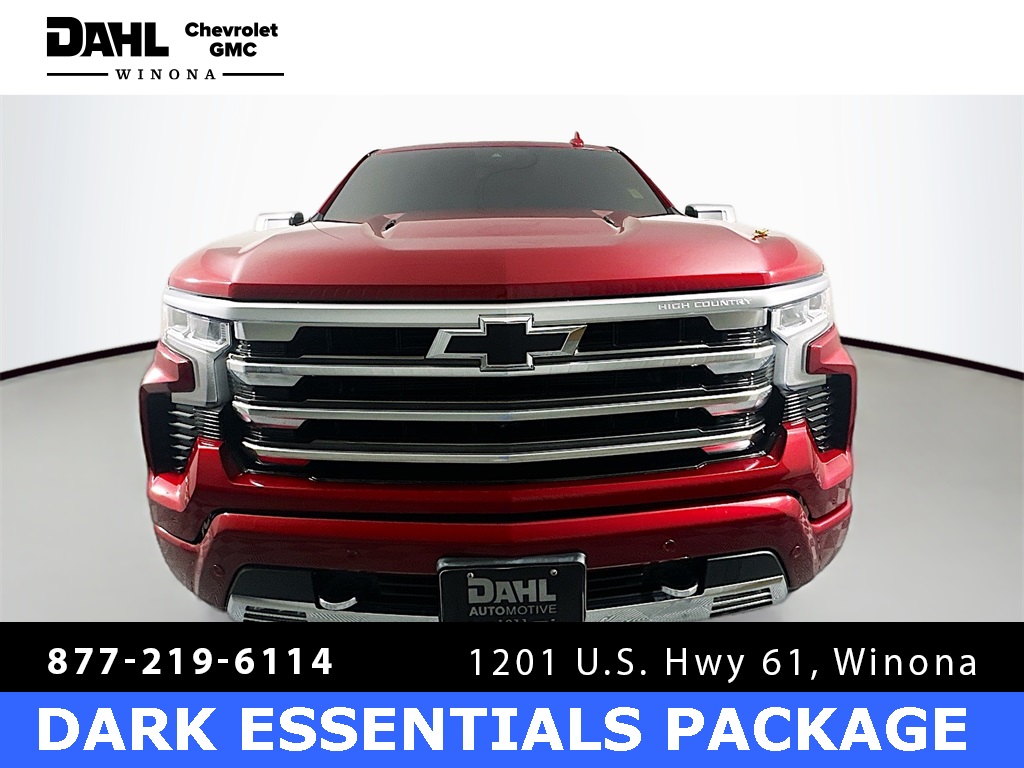 2024 Chevrolet Silverado 1500 High Country photo 3