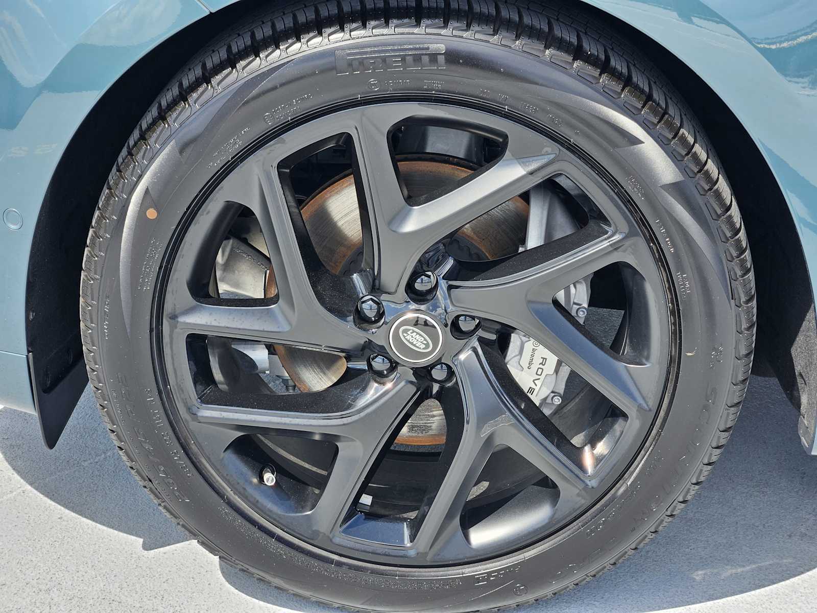 2025 Land Rover Range Rover Sport SE photo 9