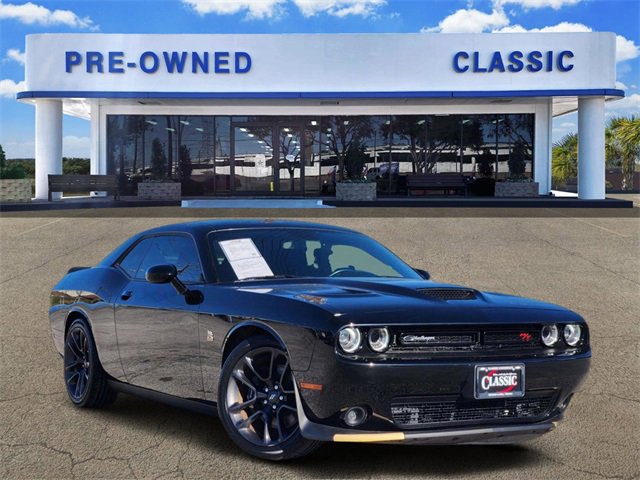 2021 Dodge Challenger R/T's photo