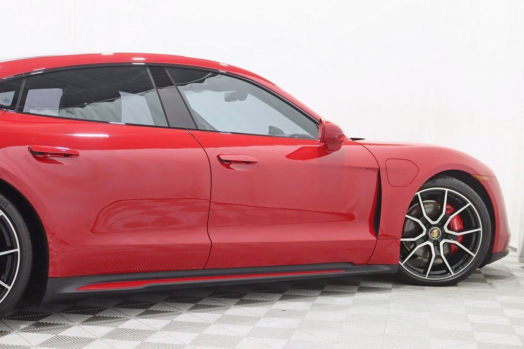 2023 Porsche Taycan 4S photo 6