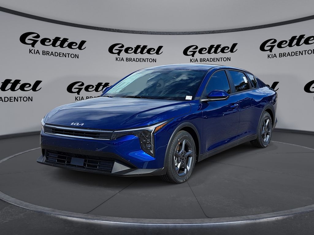 2025 Kia K4 LXS's photo