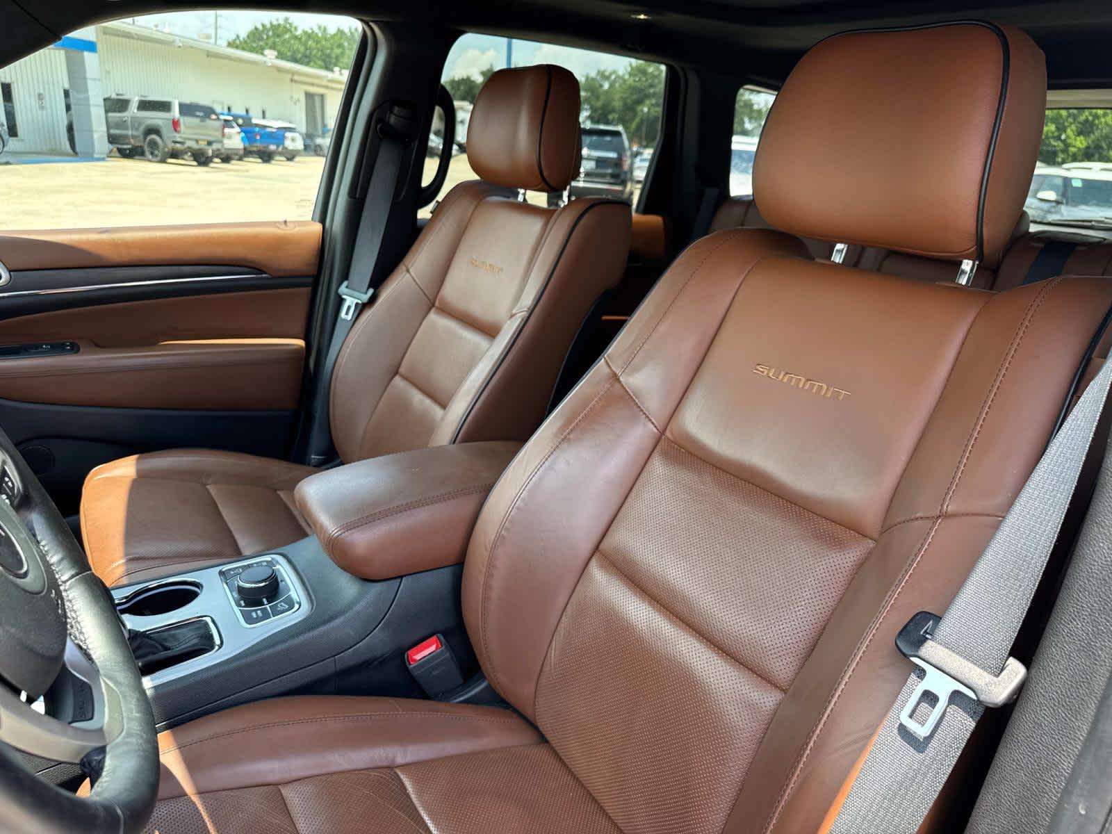 2021 Jeep Grand Cherokee Summit photo 35