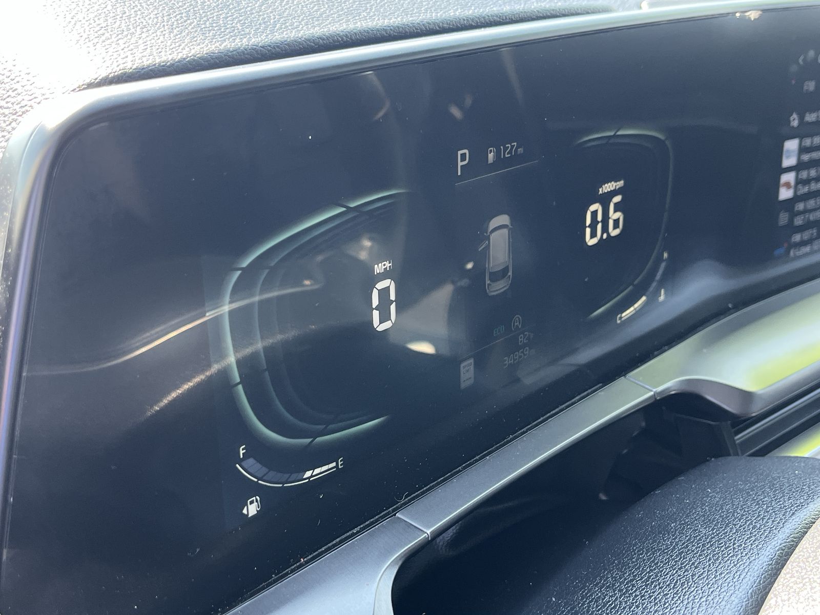 2024 Kia Telluride S photo 3