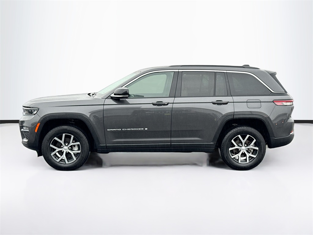 2024 Jeep Grand Cherokee Limited photo 4