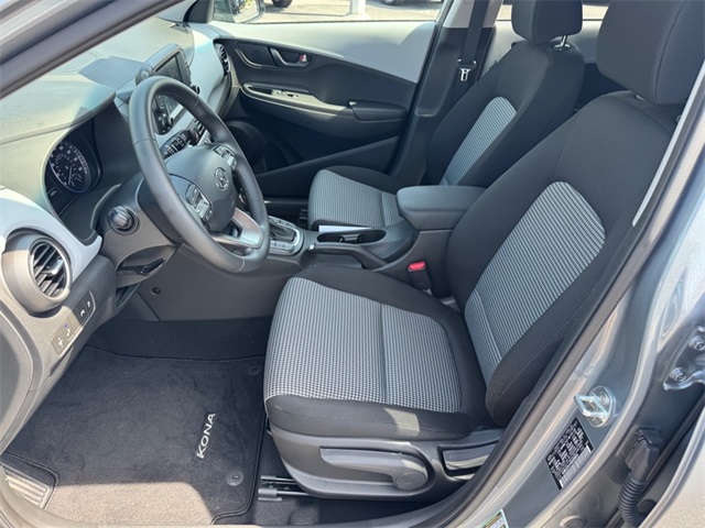 2021 Hyundai Kona SEL photo 5