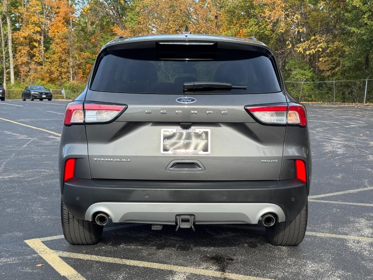 2022 Ford Escape Titanium photo 4