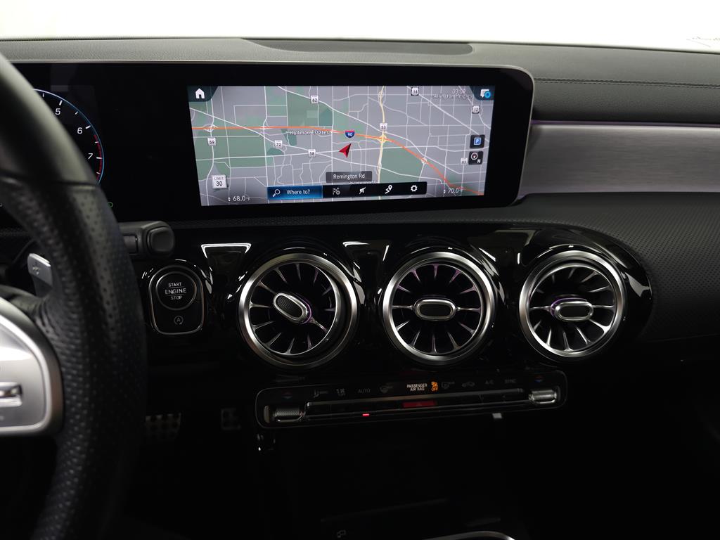 2019 Mercedes Benz A 4MATIC photo 22