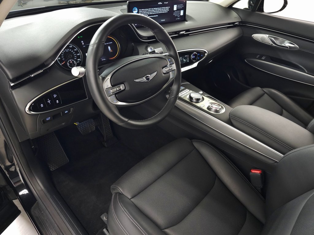 2025 Genesis GV70 2.5T photo 13