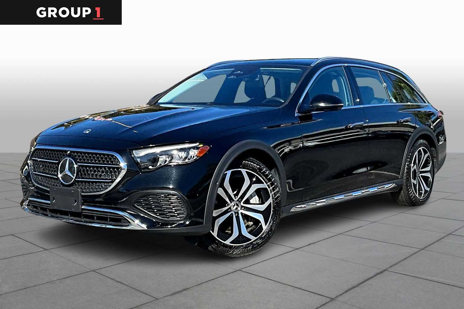 2025 Mercedes-Benz E-Class E450 All-Terrain's photo