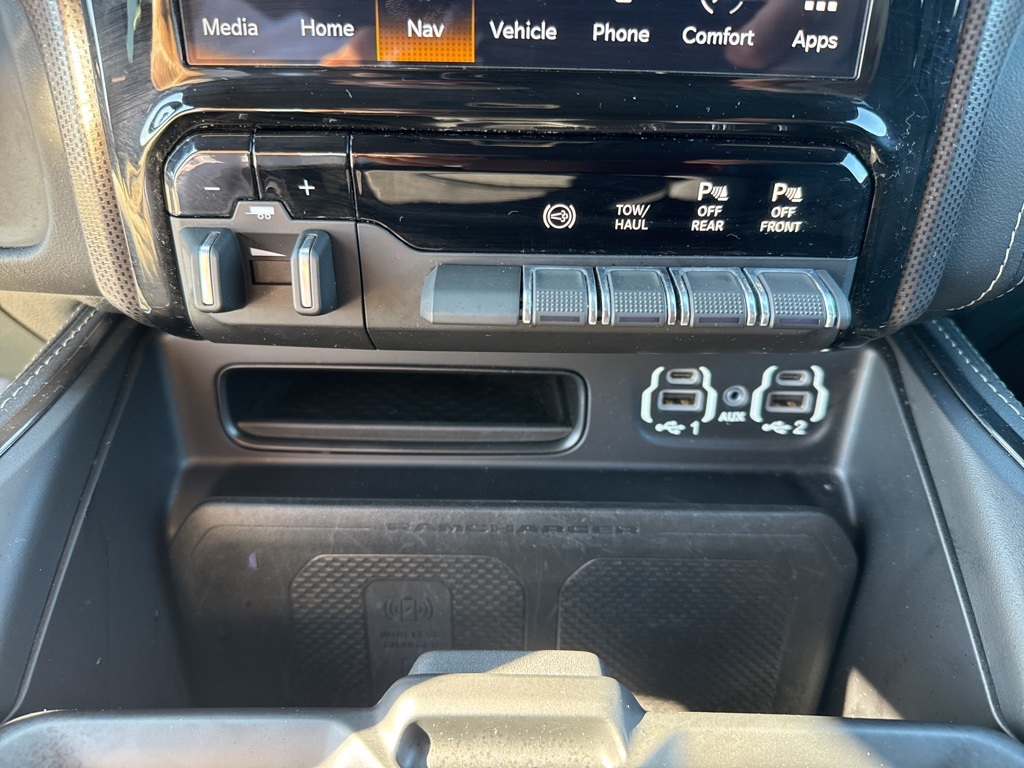 2024 Ram 2500 Limited photo 15