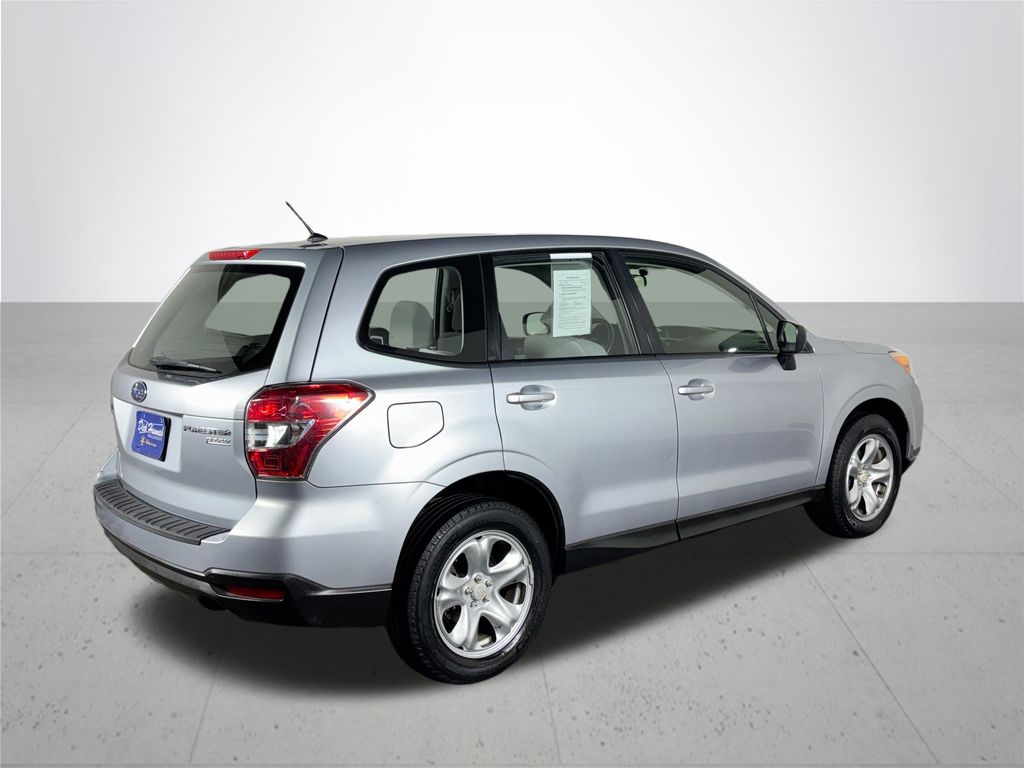 2014 Subaru Forester 2.5i photo 6