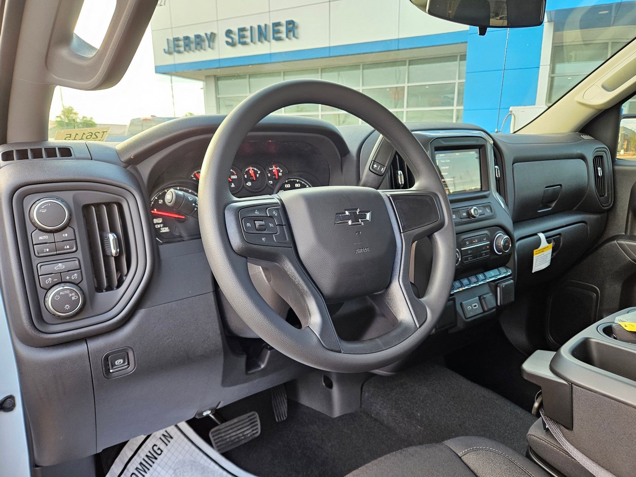 2026 Chevrolet Silverado Trail Boss Custom photo 14