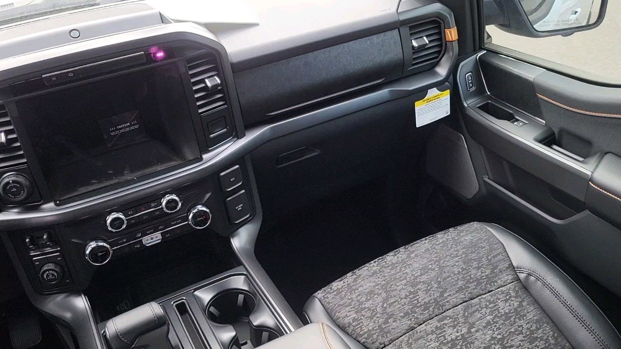 2025 Ford F-150 Tremor photo 9