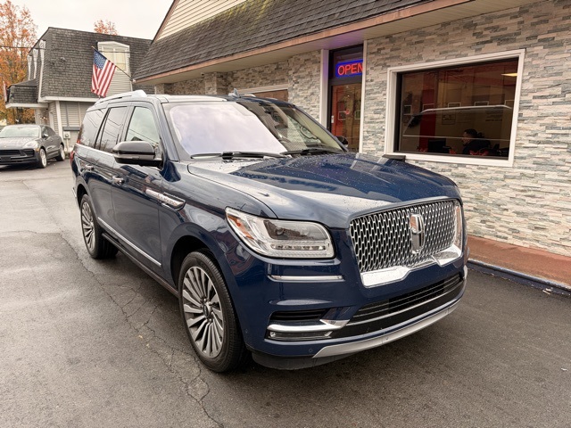 2019 Lincoln Navigator Reserve photo 3