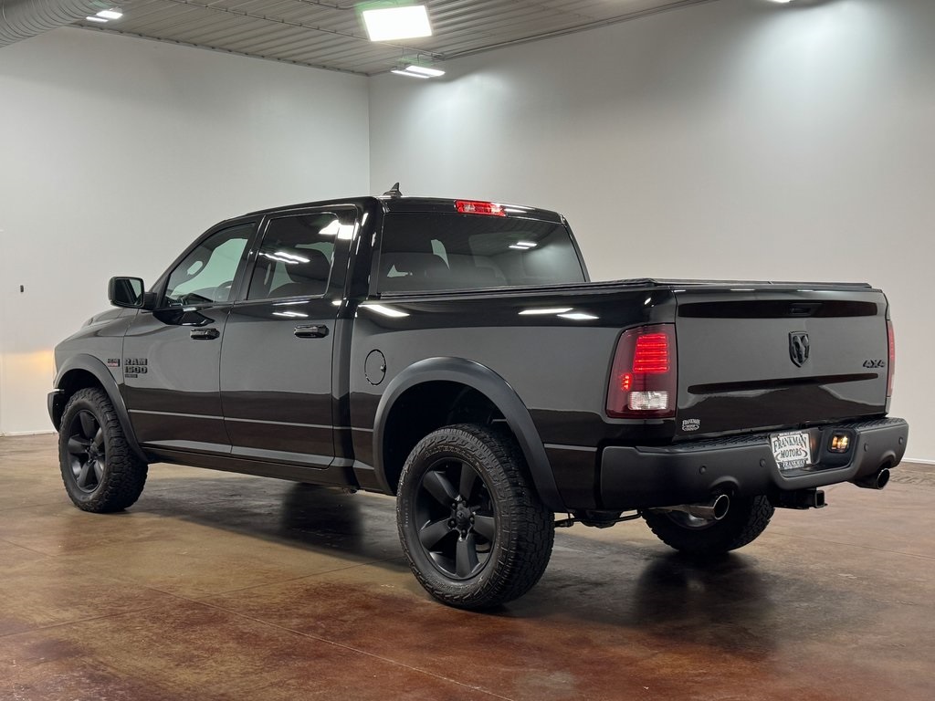 2022 Ram 1500 Classic Warlock photo 2