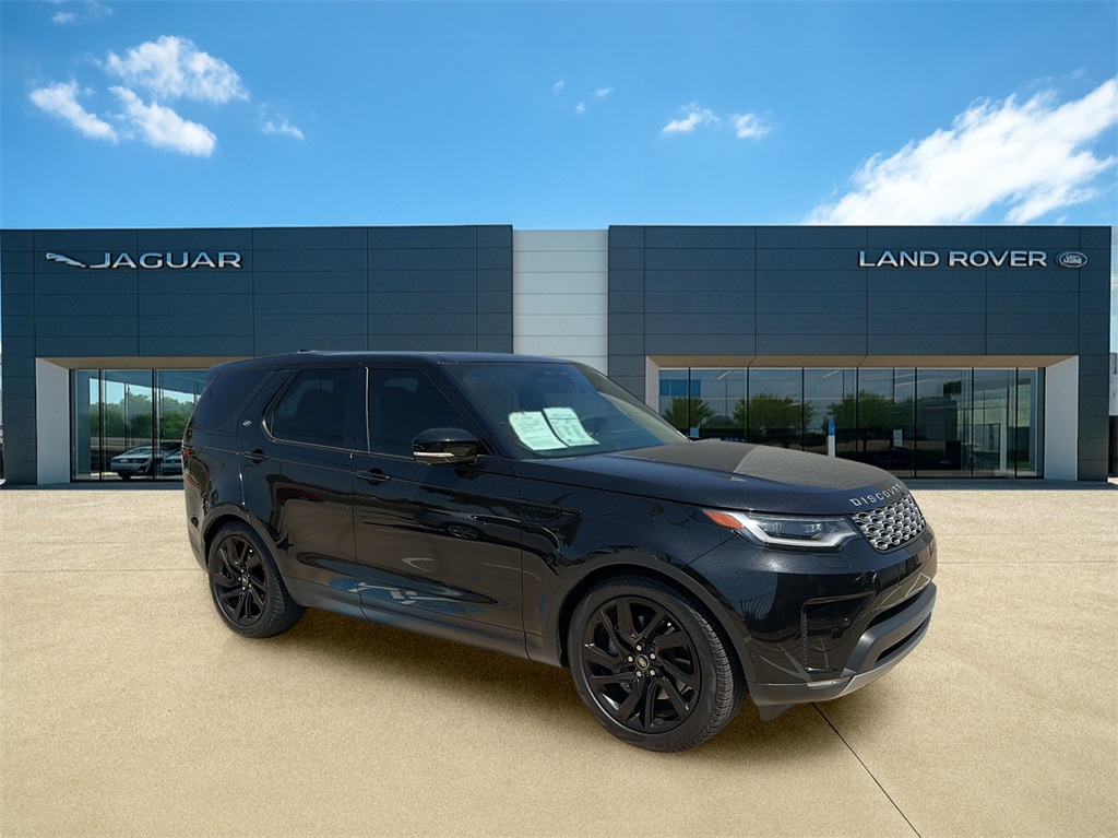 2025 Land Rover Discovery S photo 4