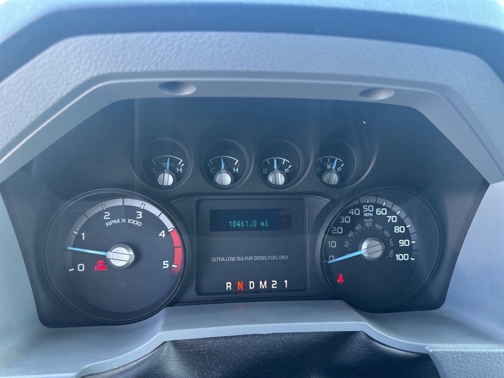 2017 Ford F-750 Base photo 2