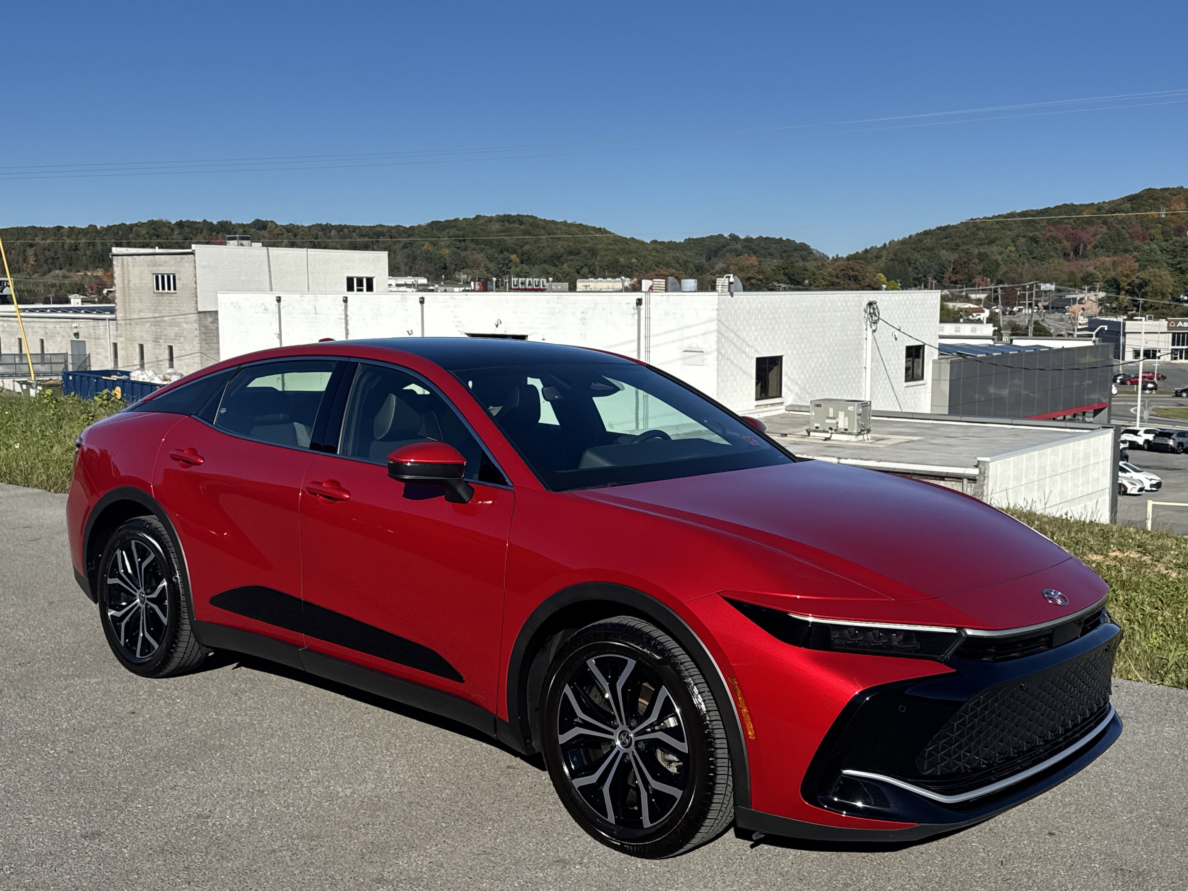 2024 Toyota Crown Limited's photo