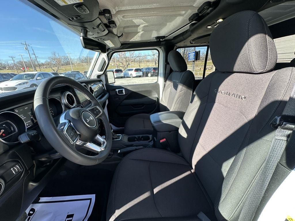 Used 2023 White Jeep Overland 4x4 image 16