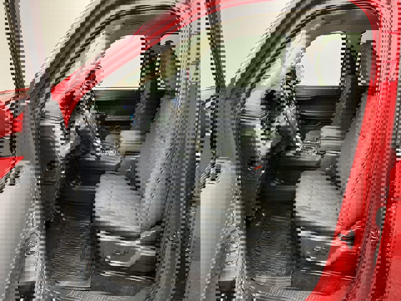 2022 Ford Expedition XLT photo 3