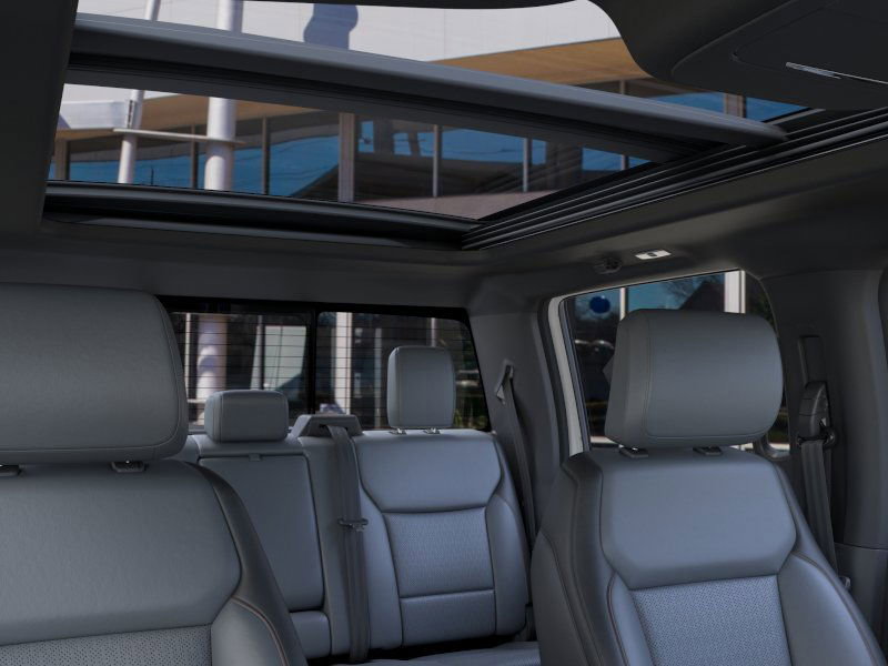 2025 Ford F-150 Lightning Lariat photo 22