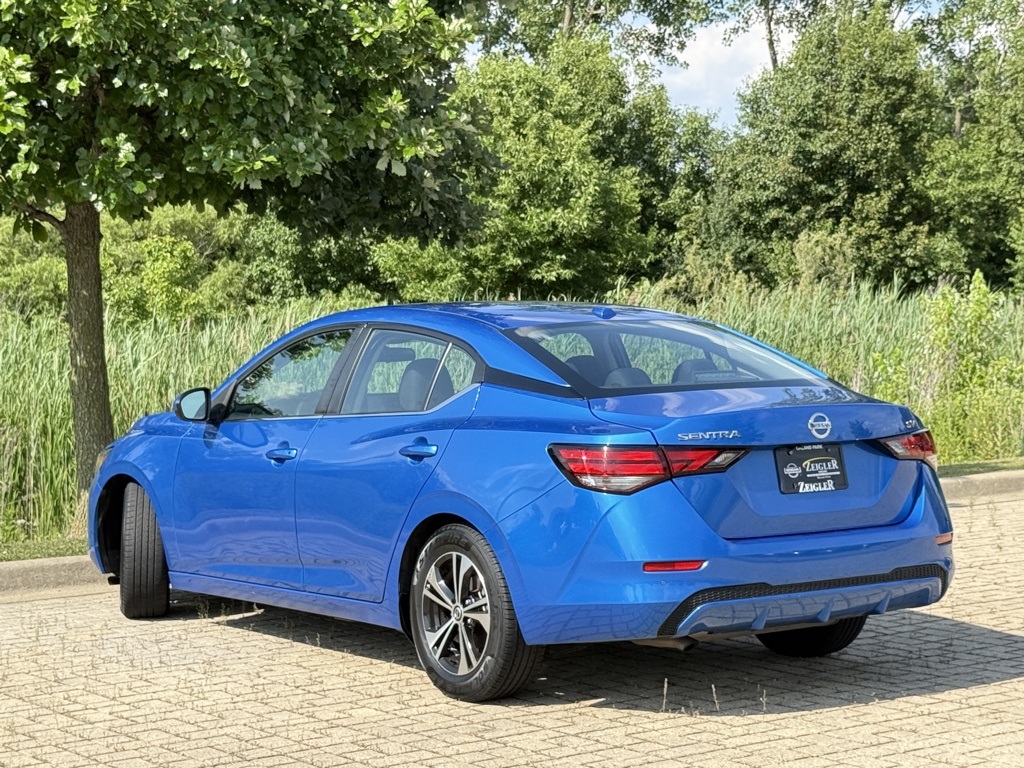 2022 Nissan Sentra SV photo 4