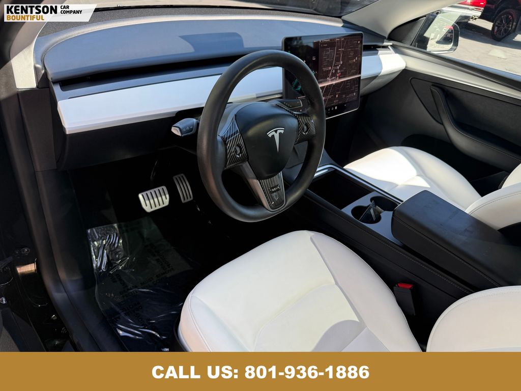 2023 Tesla Model Y Performance photo 24