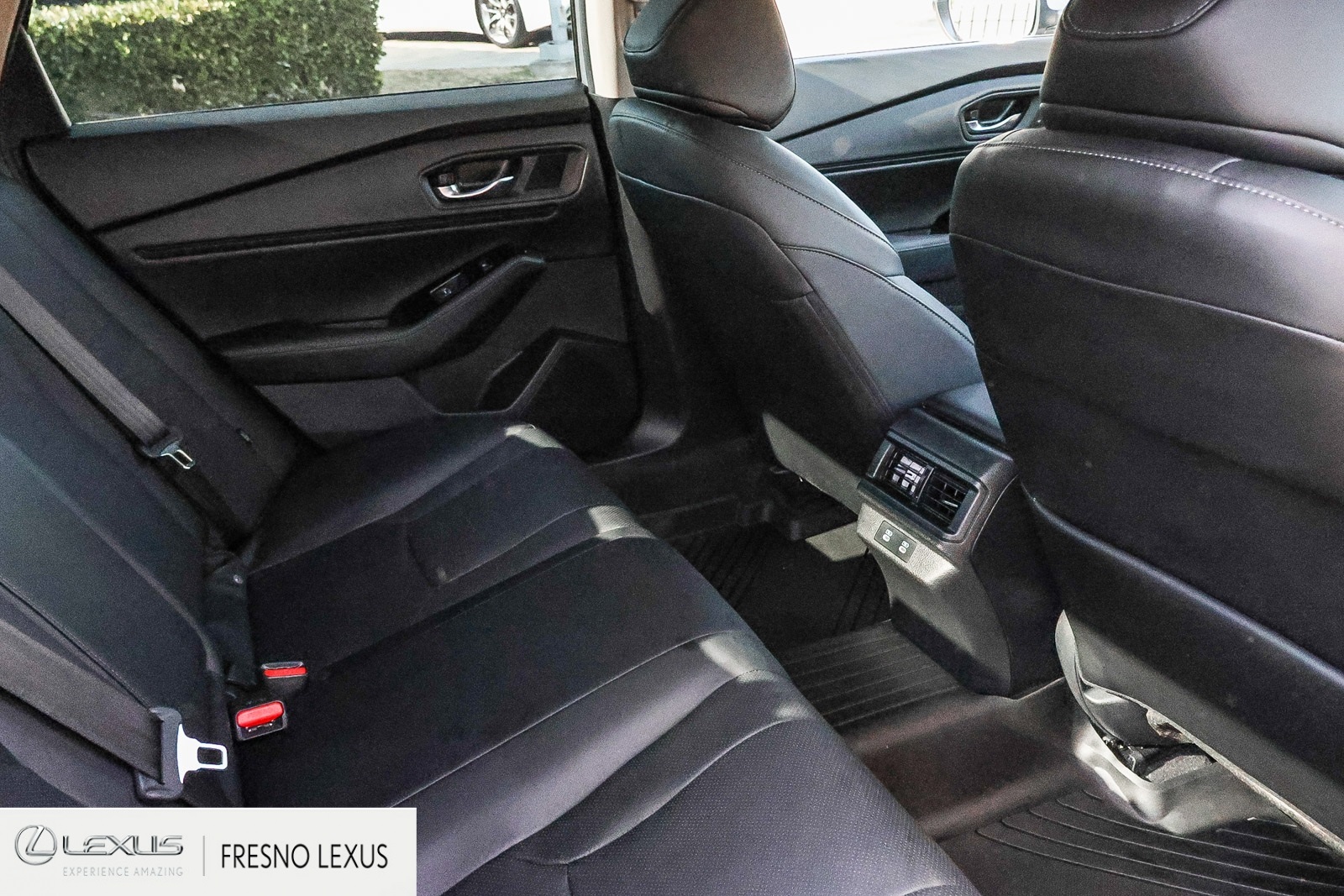2024 Honda Accord Hybrid Touring photo 12