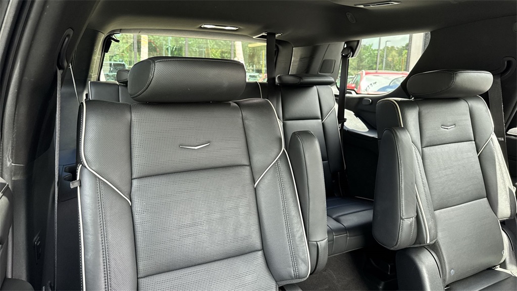 2023 Cadillac Escalade Premium Luxury photo 45