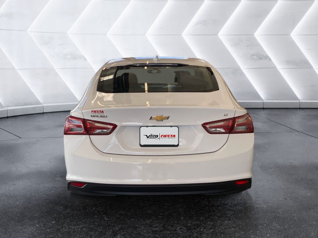 2022 Chevrolet Malibu 1LT photo 5