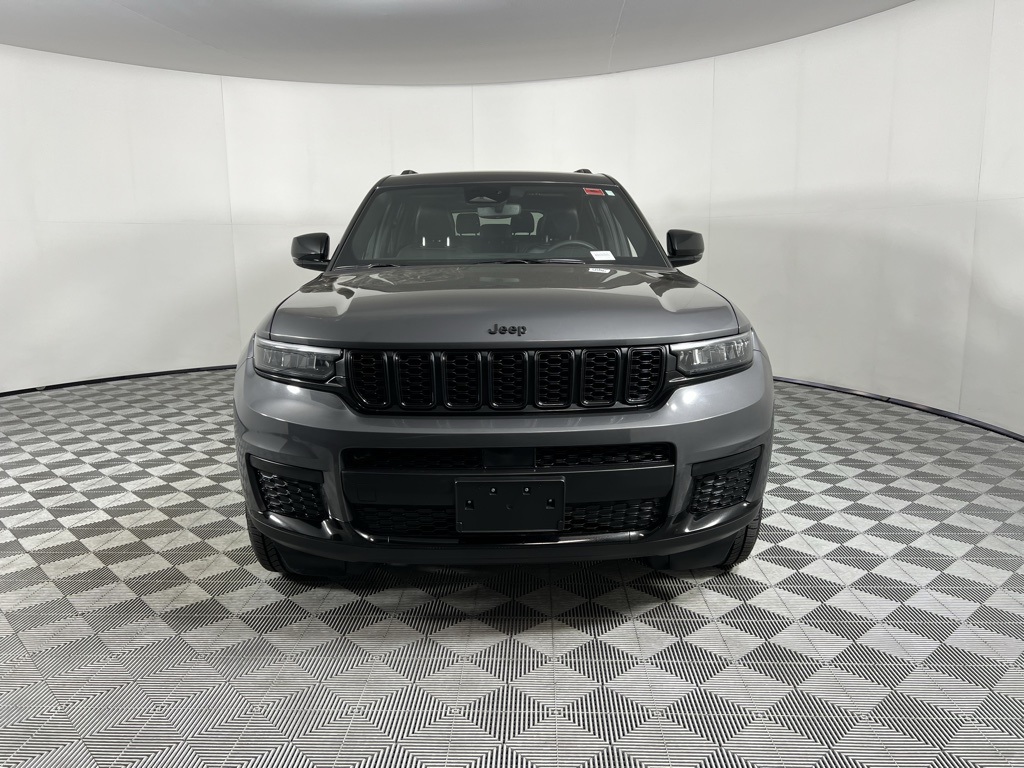 2024 Jeep Grand Cherokee Altitude photo 6