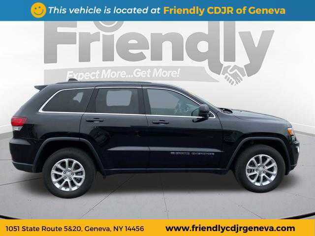 2022 Jeep Cherokee Laredo X photo 2