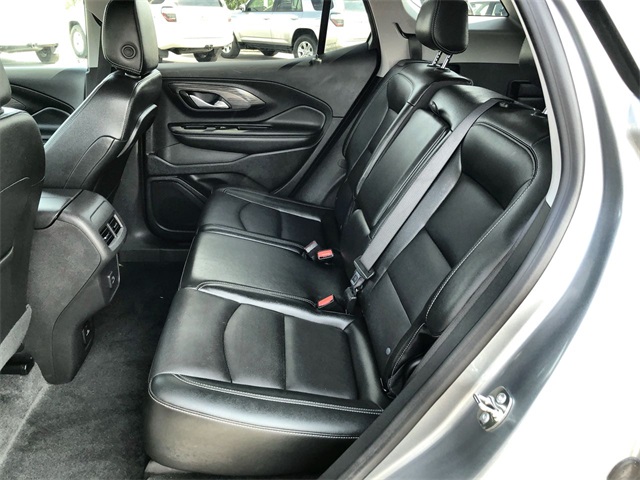 2024 Gmc Terrain SLT photo 14