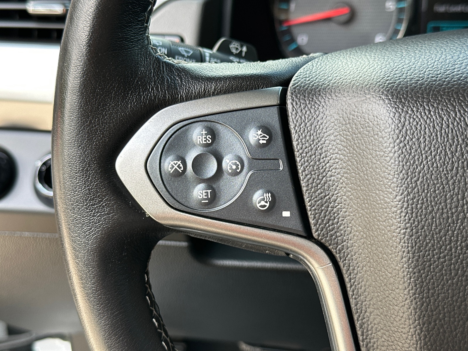 2019 Chevrolet Tahoe LT photo 26