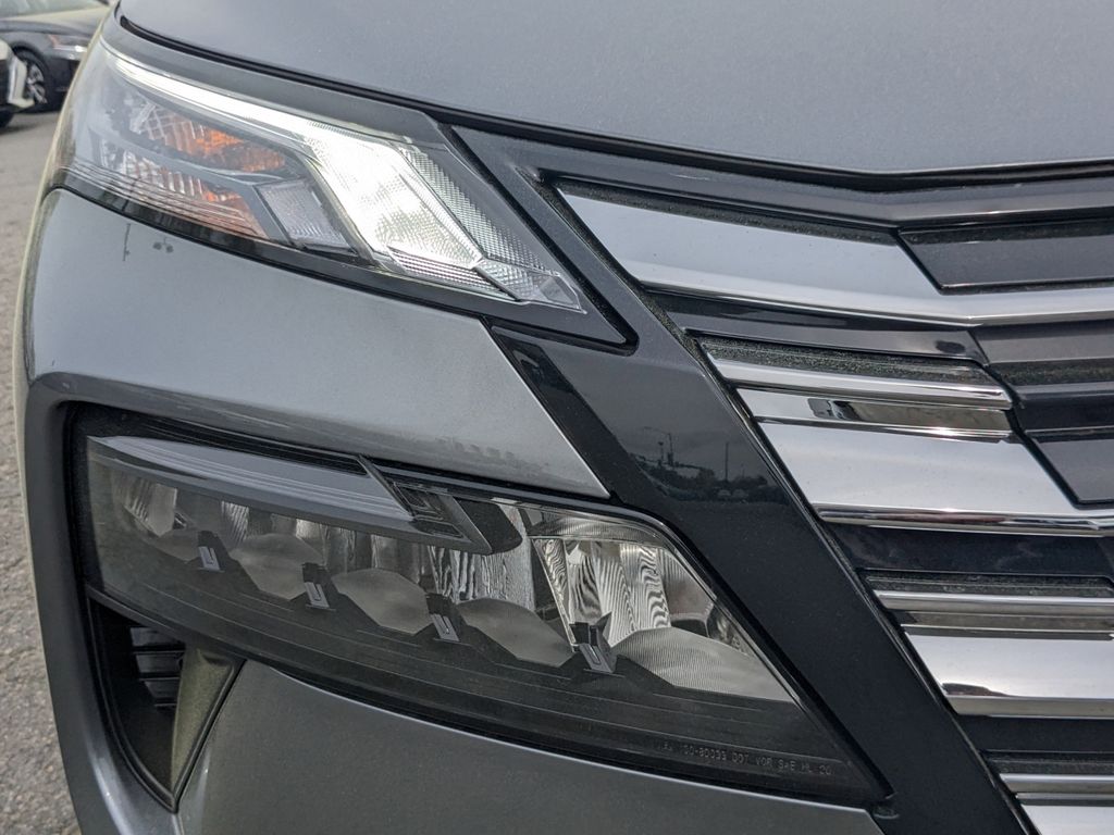 2025 Nissan Rogue S photo 9
