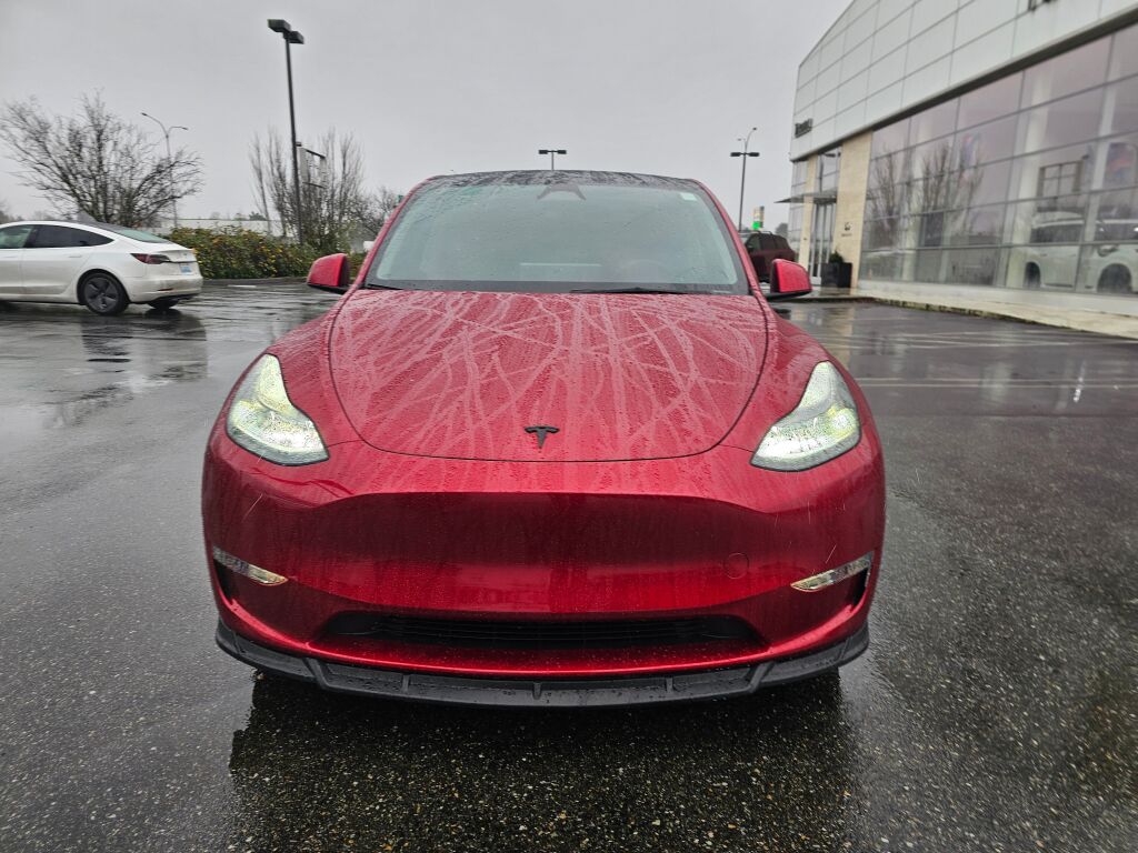 Used 2024 Tesla Model Y Long Range with VIN 7SAYGAEE2RF091542 for sale in Fife, WA