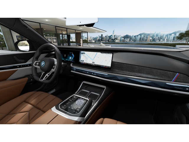 2026 Bmw 750e photo 13