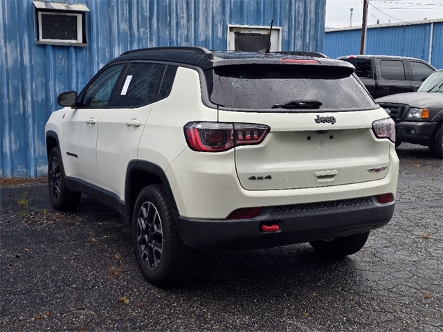 2019 Jeep Compass Trailhawk photo 3