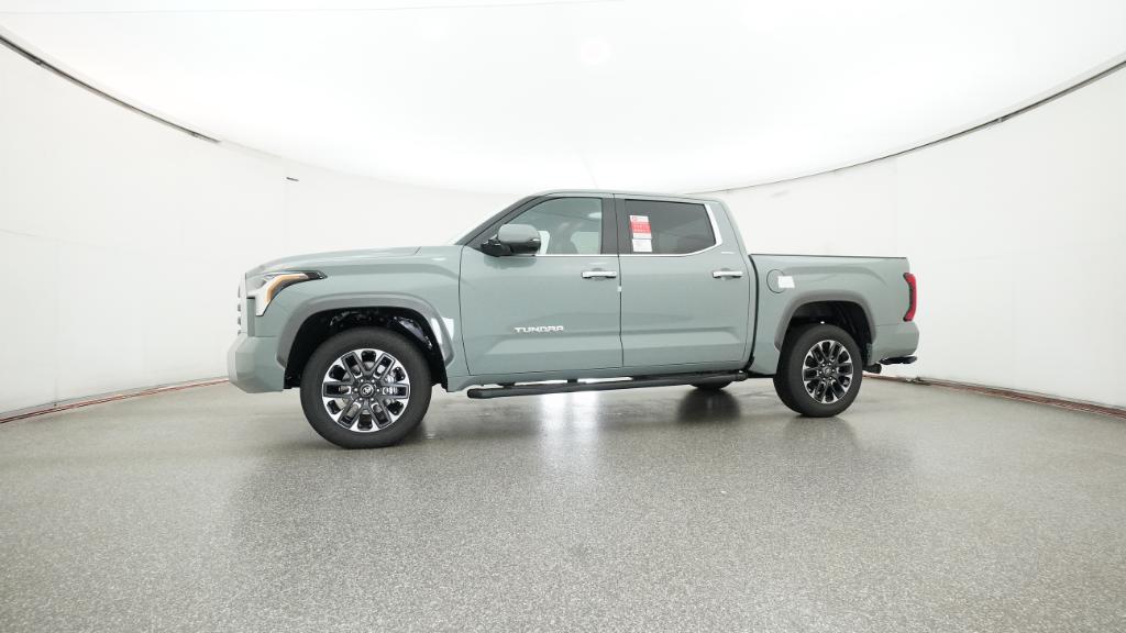 2025 Toyota Tundra Limited CrewMax photo 7