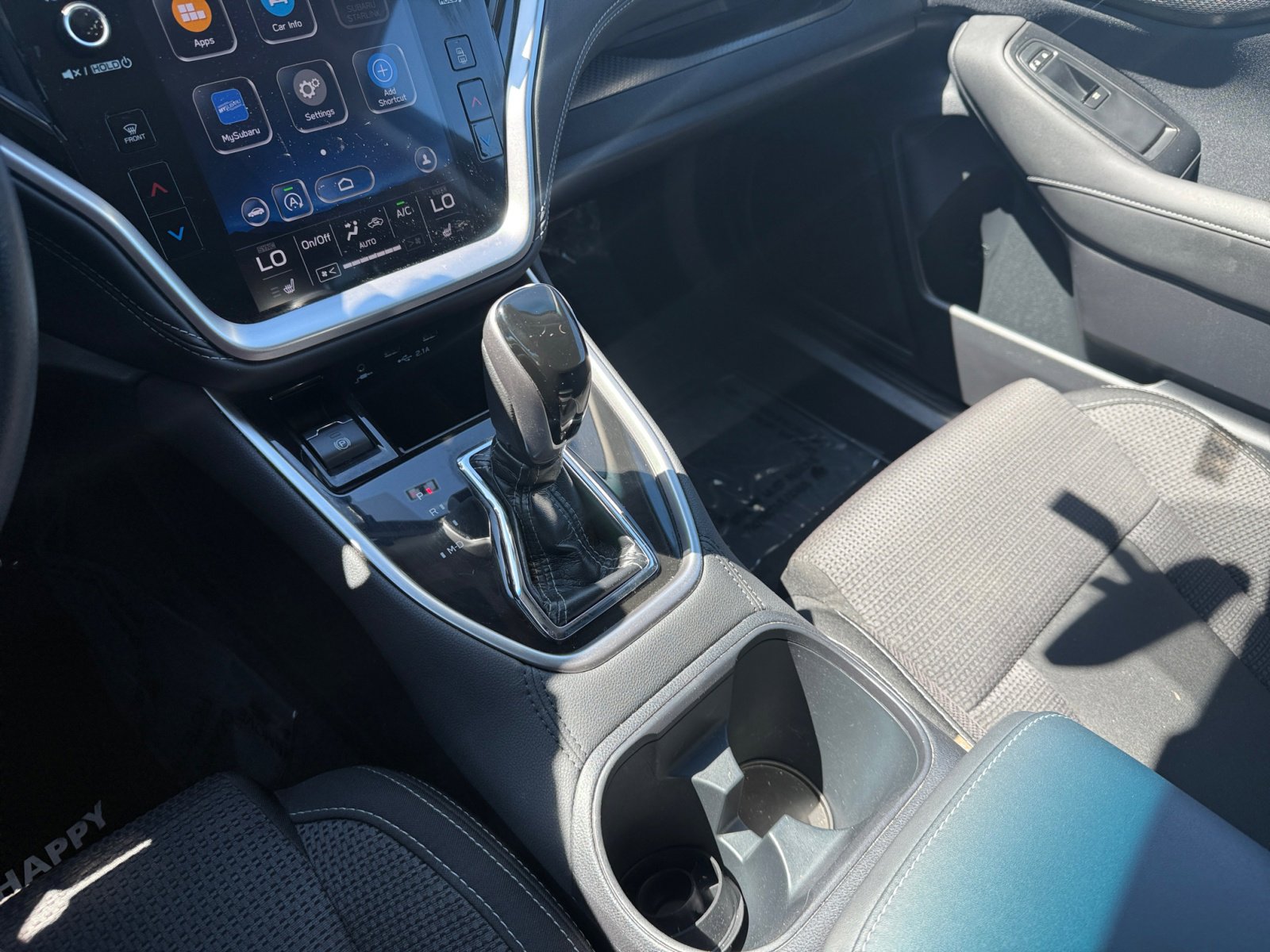 2020 Subaru Outback Premium photo 12