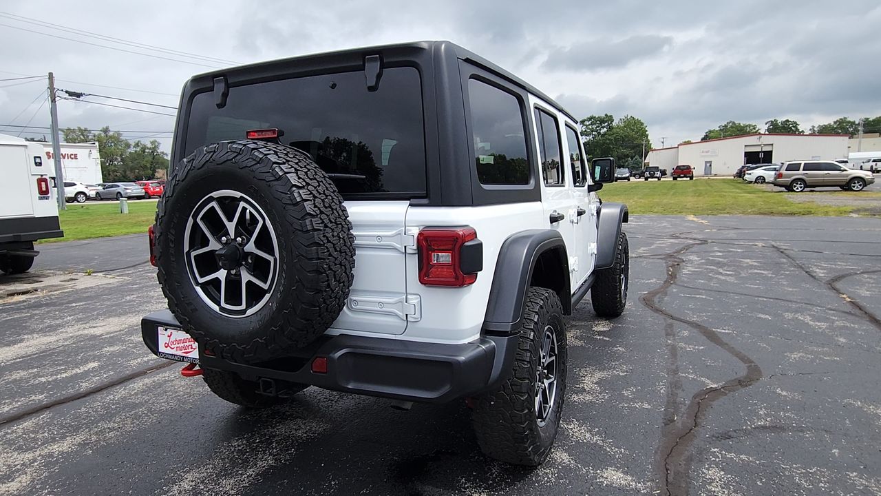 2024 Jeep Wrangler Rubicon photo 7