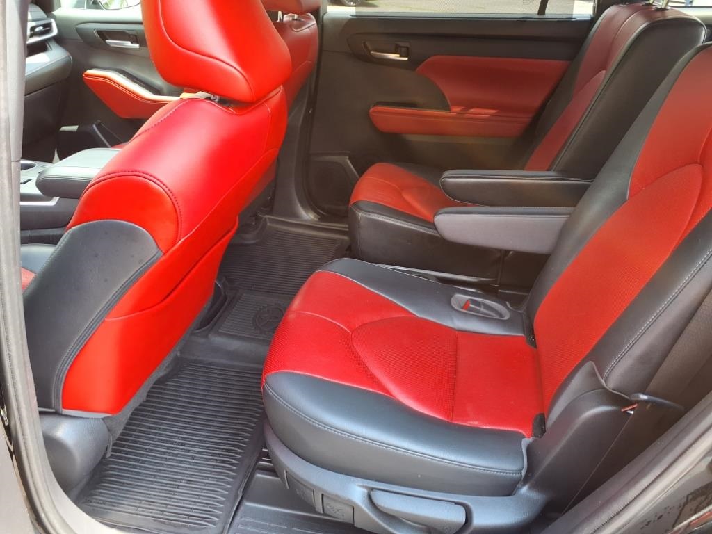 2023 Toyota Highlander XSE photo 5