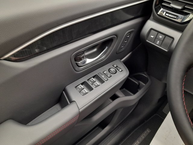 2025 Honda Pilot Black Edition photo 38