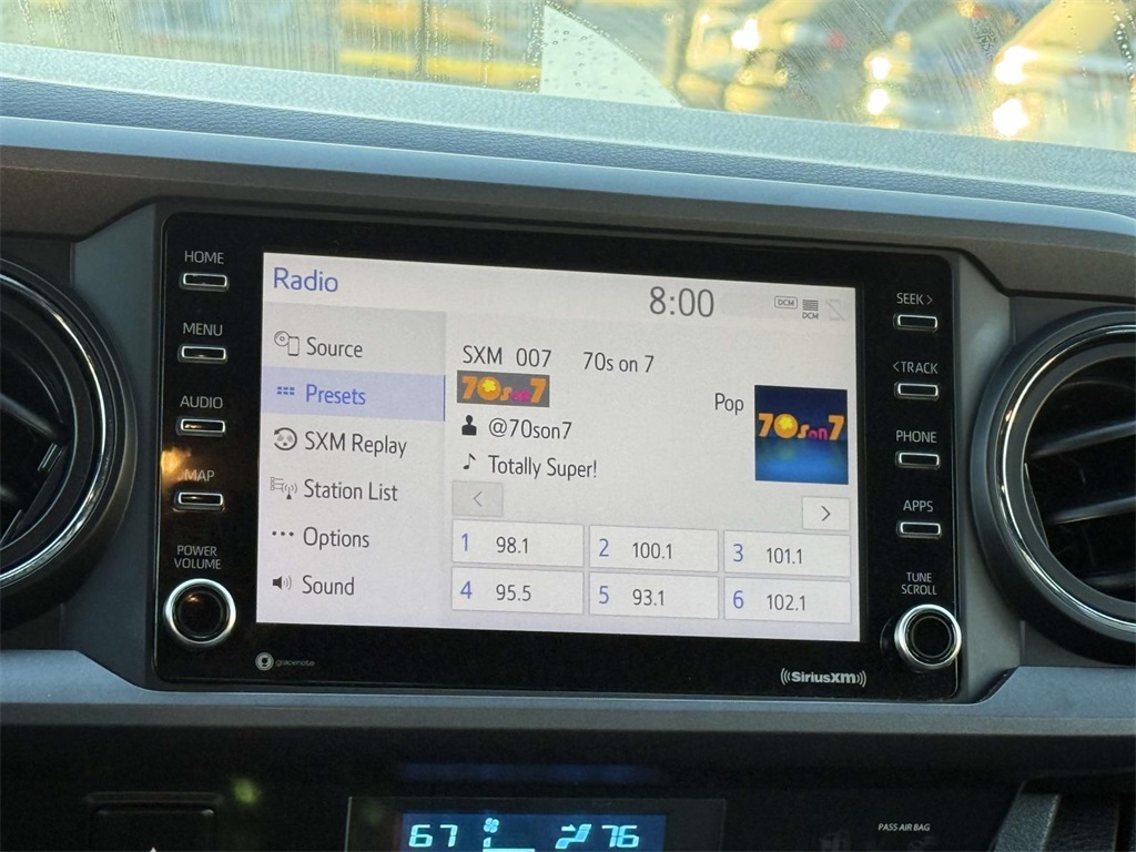 2023 Toyota Tacoma TRD Off-Road photo 3