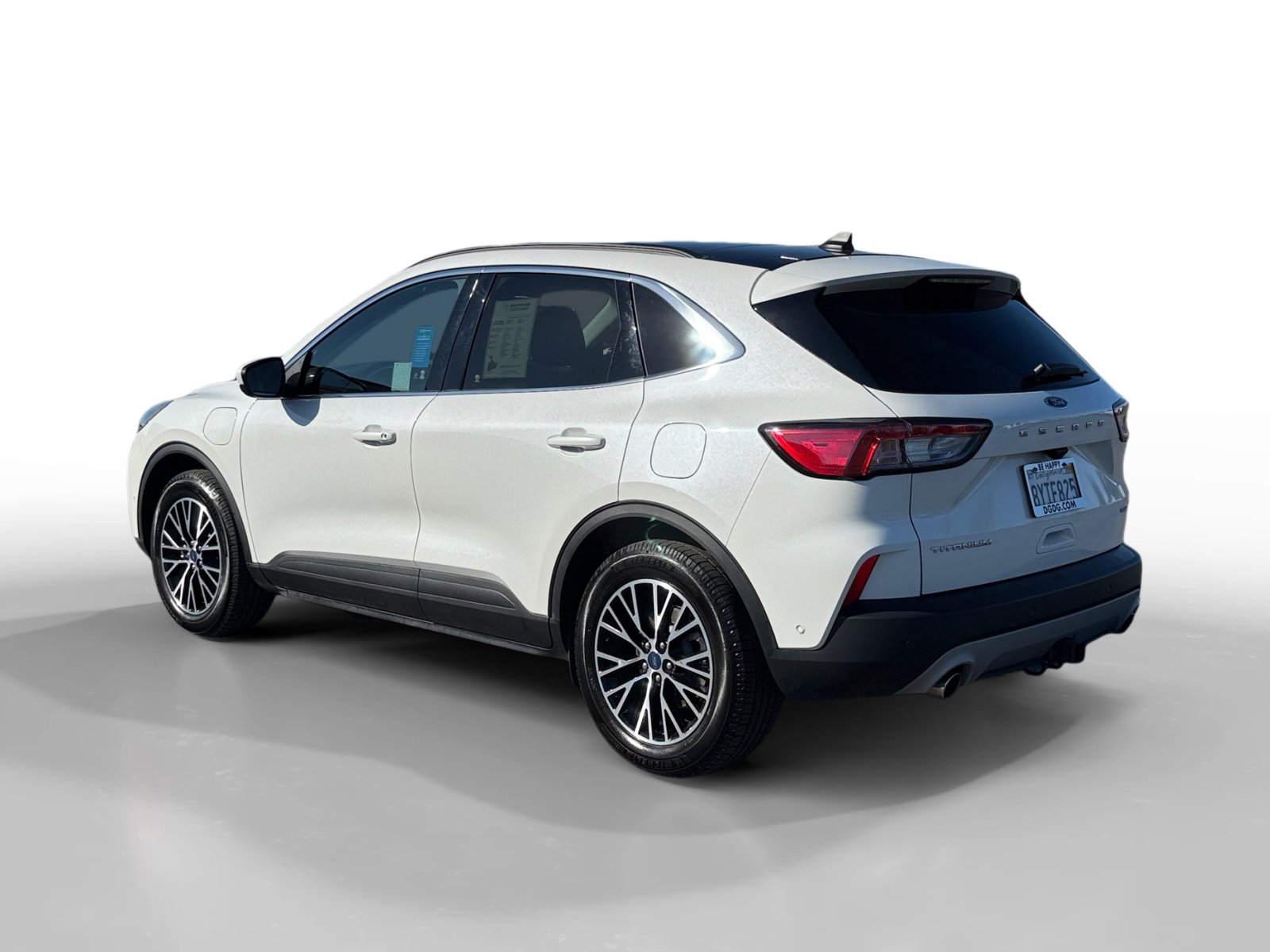 2021 Ford Escape Plug-In Hybrid Titanium photo 3