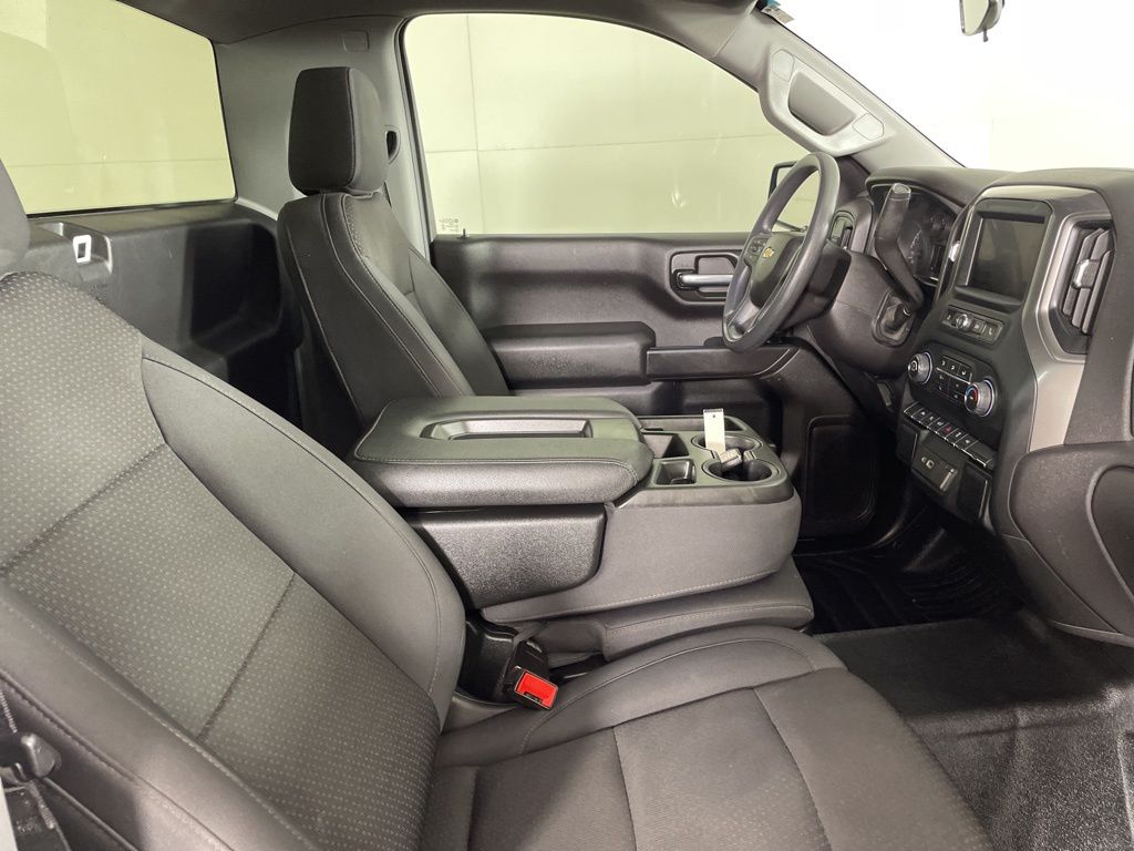2024 Chevrolet Silverado 1500 photo 13