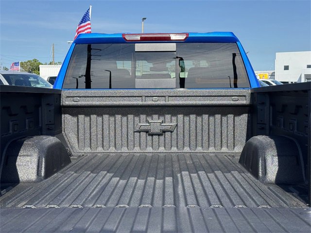 2025 Chevrolet Silverado 1500 LT photo 11