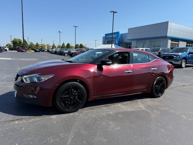 2018 Nissan Maxima SV photo 3