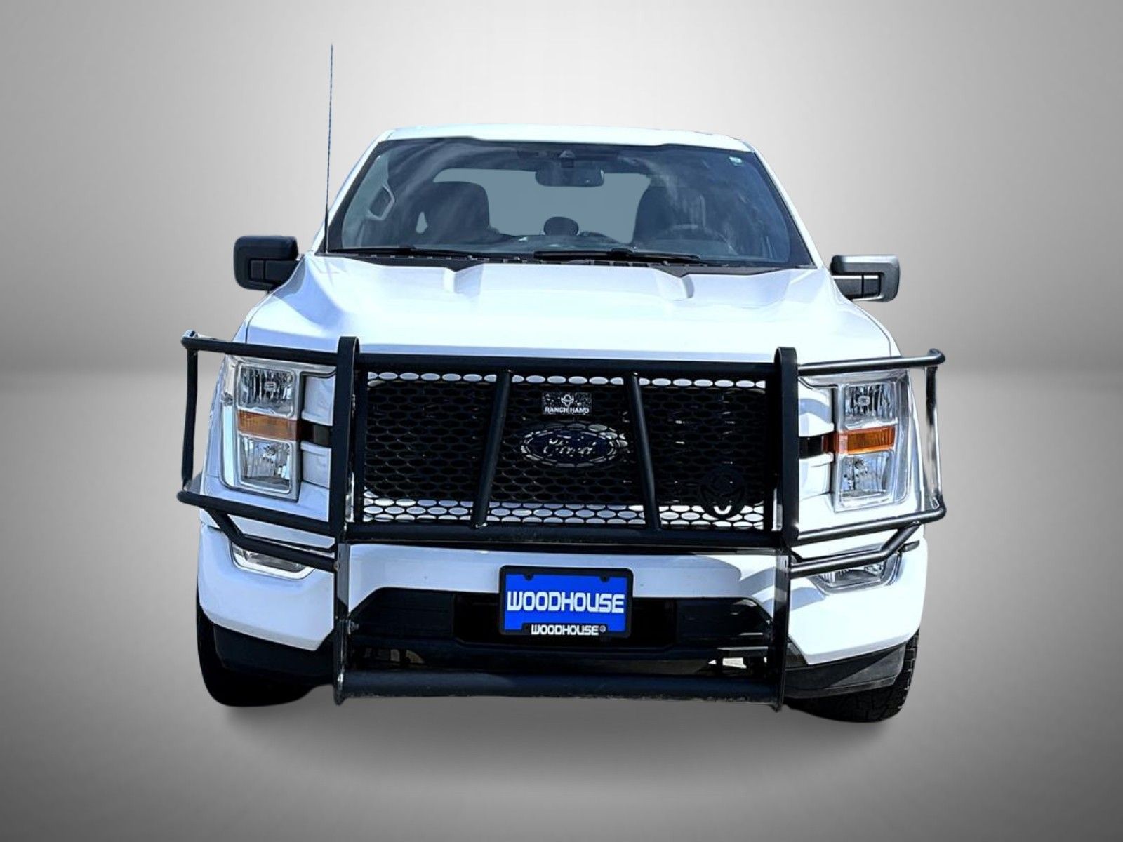 2021 Ford F-150 XL photo 2